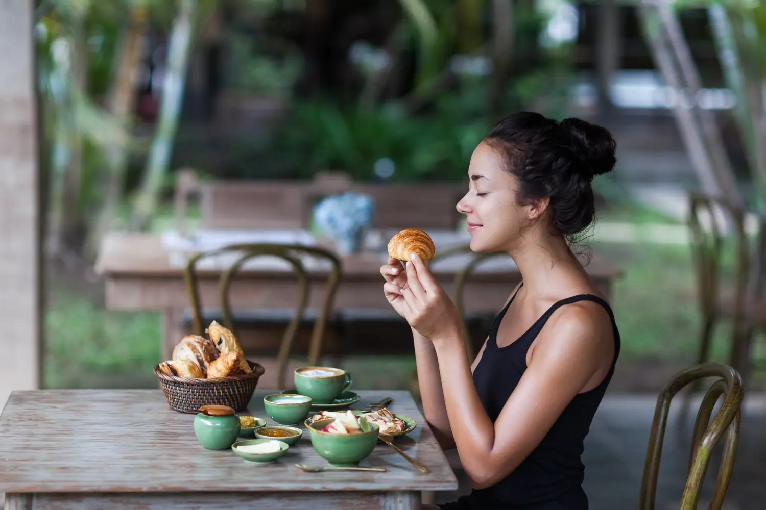 Mindful Eating: Świadome odżywianie w praktyce