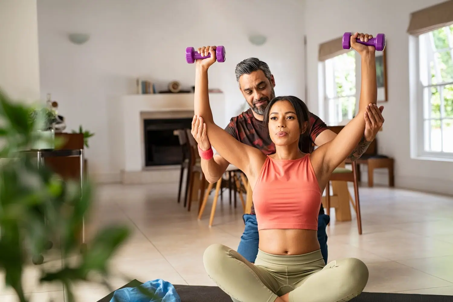 HIIT w małej przestrzeni: Intensywny trening mieszkaniowy