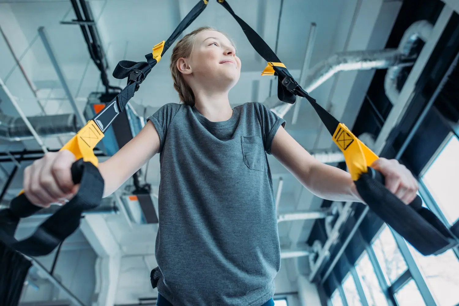 Ćwiczenia na TRX: Trening z wykorzystaniem taśm podwieszanych
